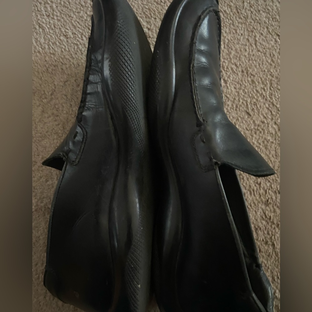 Men’s PRADA LOAFERS - Picture 3 of 7